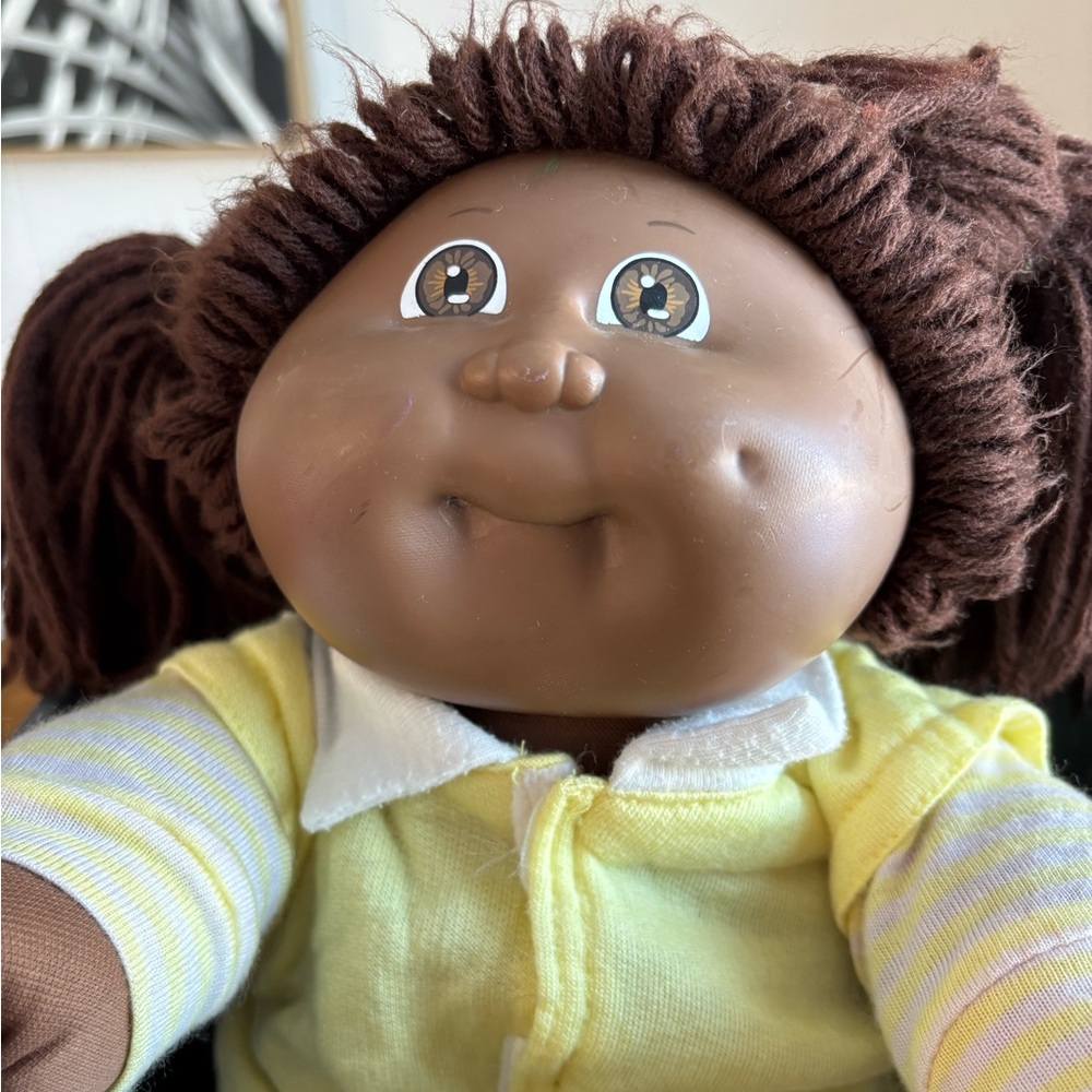 1982 Cabbage Patch Kid – AA Girl – vintage - Original Outfit – Easter basket